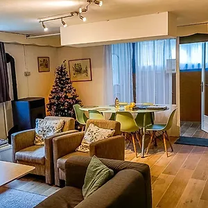 vakantiewoning-valkenburg.valkenburgaandegeul-hotels.com/